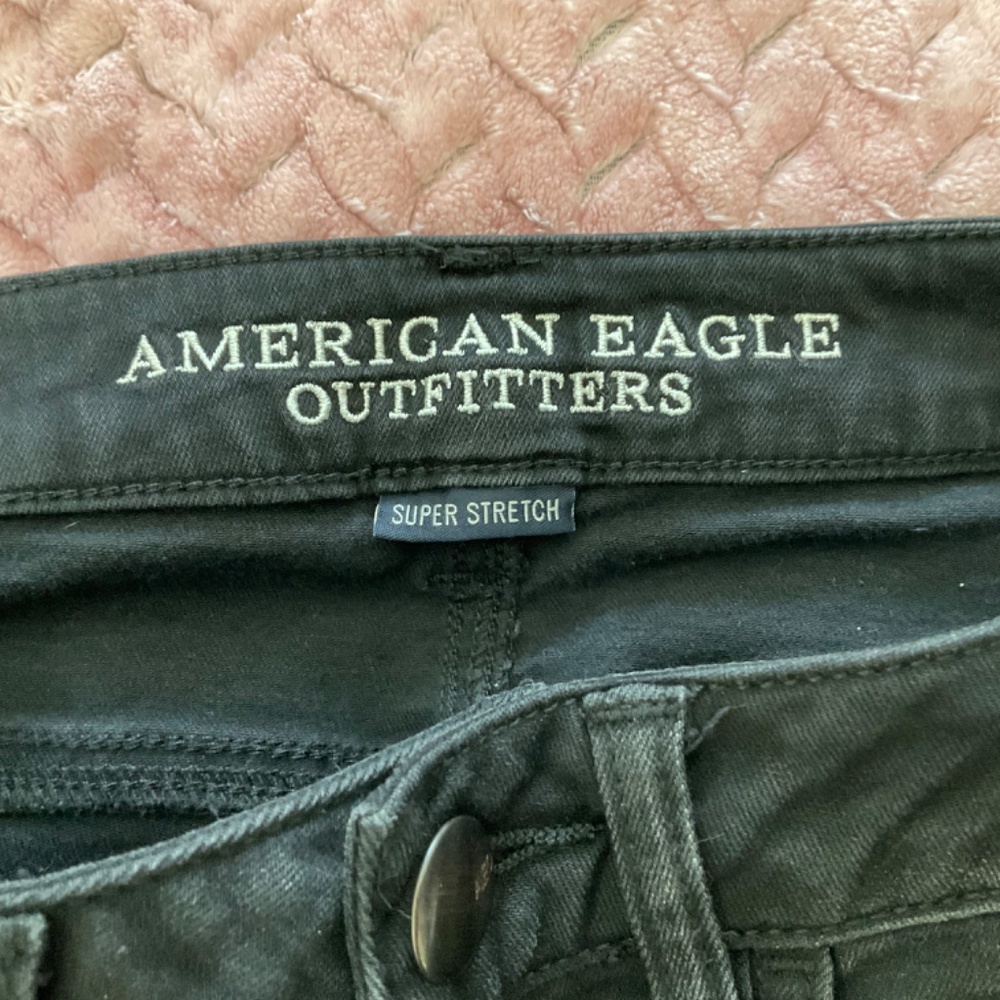 American Eagle Black Distressed Jeggings - Size 2 Long - Picture 6 of 12